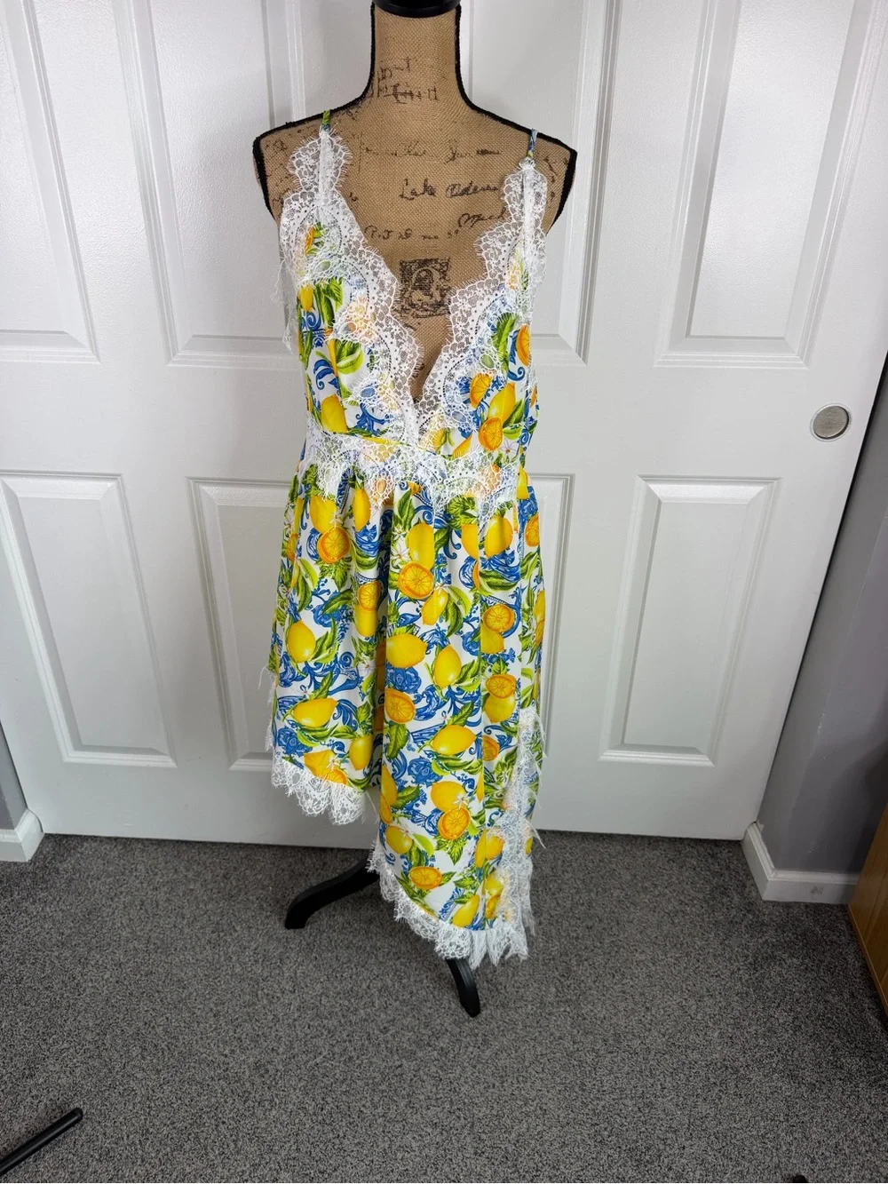 Boutique Lemon Print Lace Midi Dress XL Mediterranean Summer Cottagecore NWOT